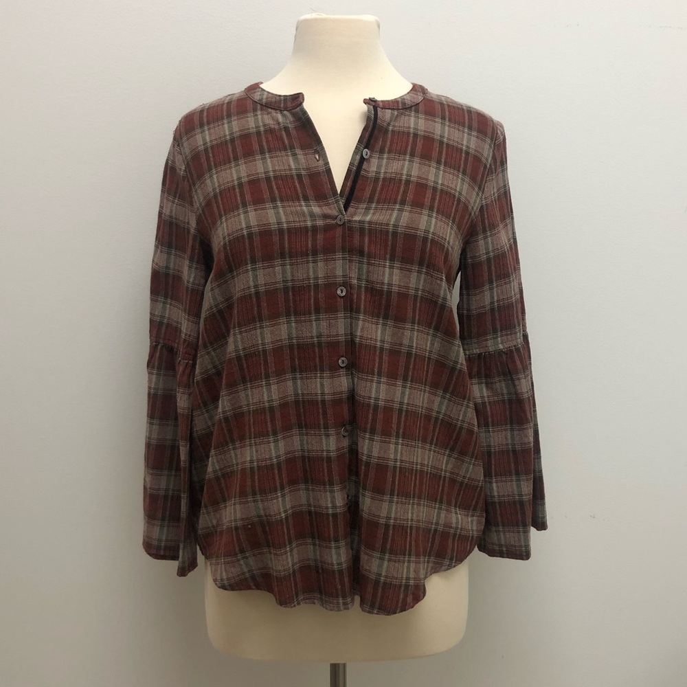 LIGHT RED FLANNEL WITH CIRCULAR NECKLINE